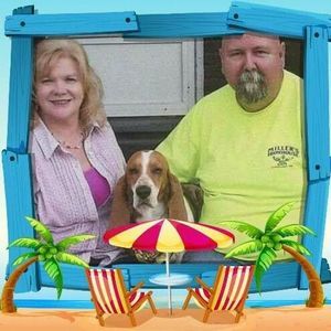 Meet your Posher, Debbie